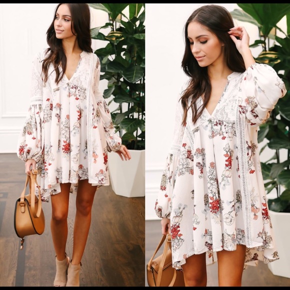 Fun, Floral Lace Puffy Sleeve White Dress - Picture 2 of 9